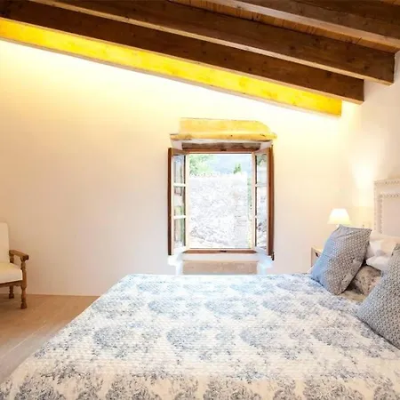 Pintat - Mountain Views * Pollenca